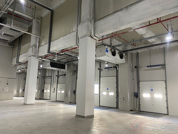 建造食品生產(chǎn)工廠冷藏庫造價大概多少錢一平方米？